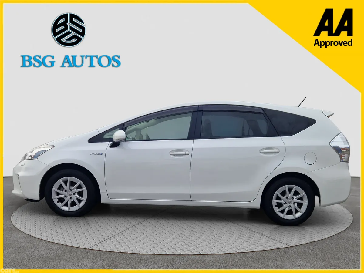 Toyota Prius MPV, Petrol Hybrid, 2013, White