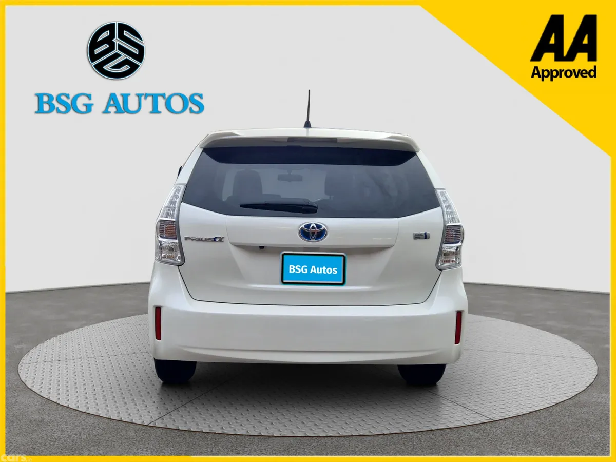 Toyota Prius MPV, Petrol Hybrid, 2013, White