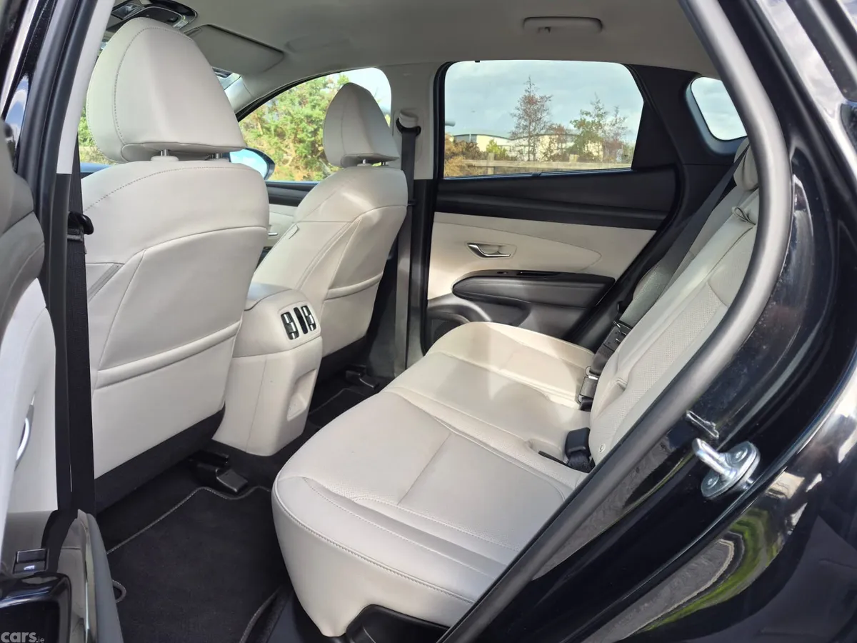 Hyundai Tucson SUV, Petrol Plug-in Hybrid, 2024, Black