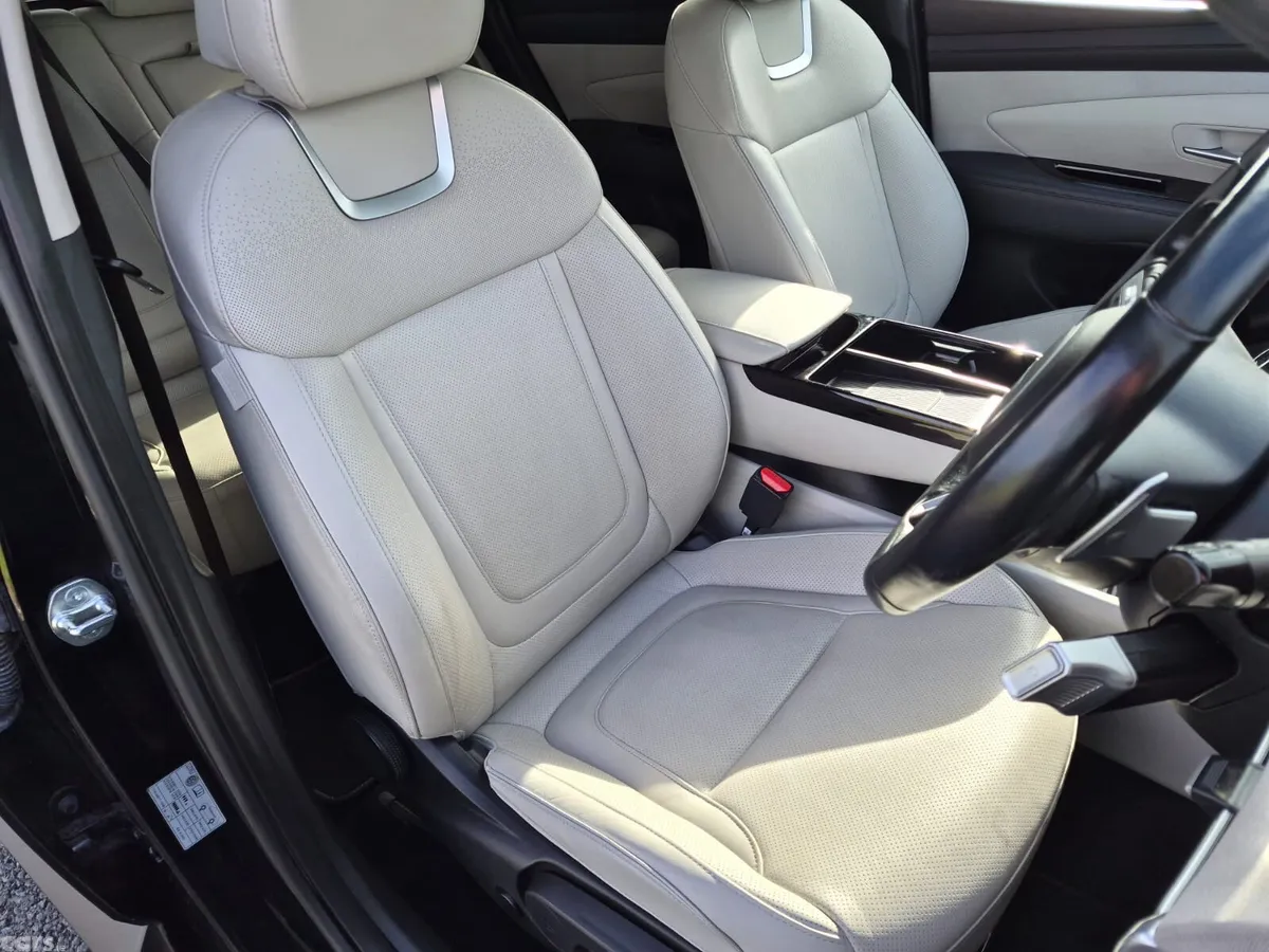Hyundai Tucson SUV, Petrol Plug-in Hybrid, 2024, Black