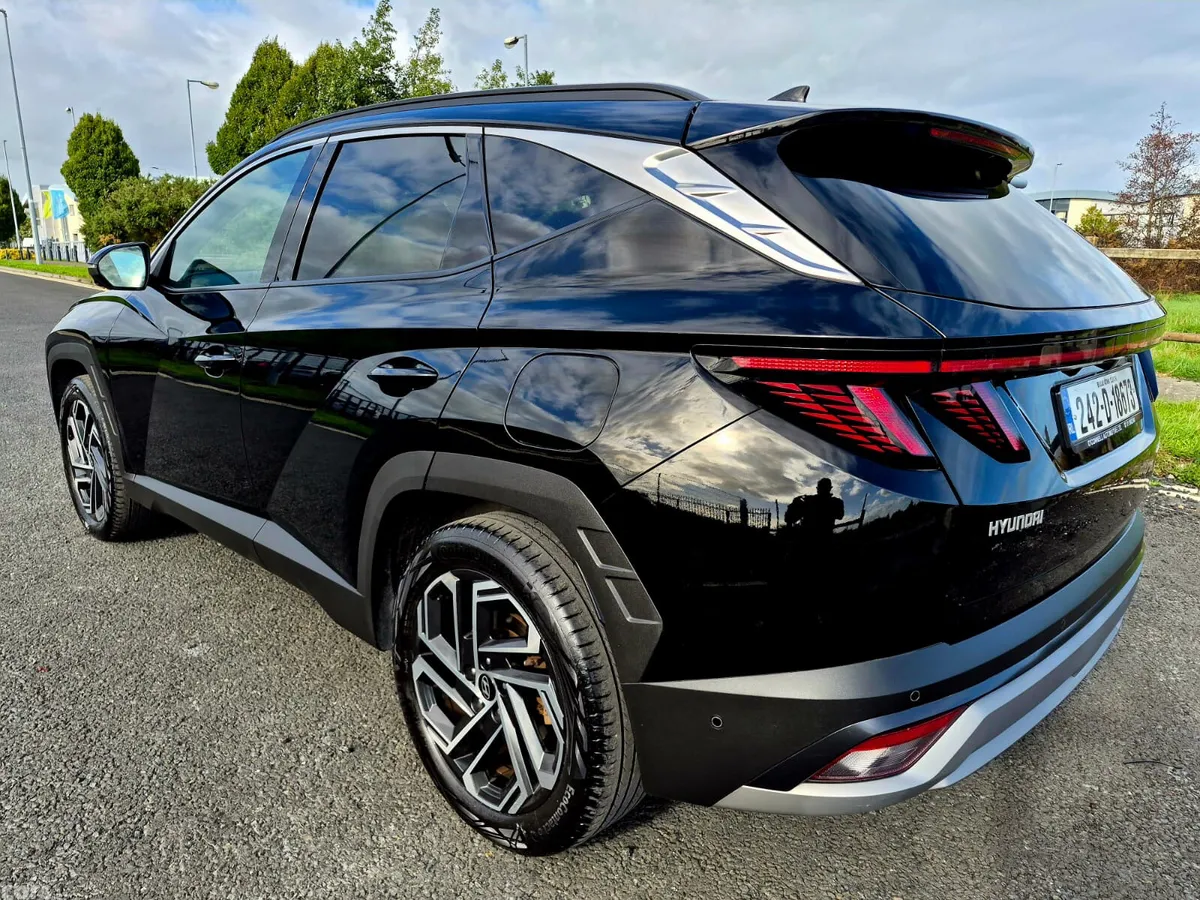 Hyundai Tucson SUV, Petrol Plug-in Hybrid, 2024, Black