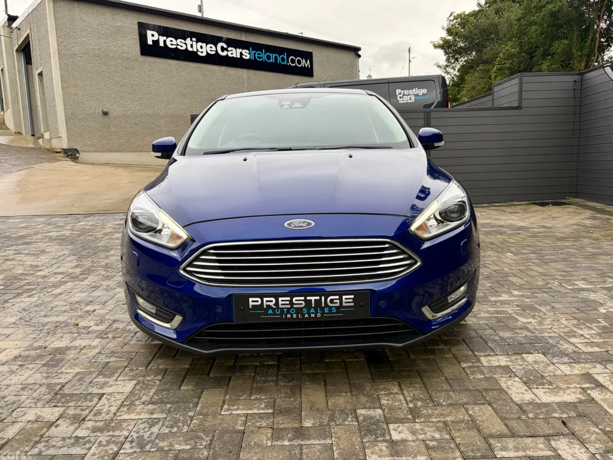 Ford Focus Hatchback, Diesel, 2017, Blue