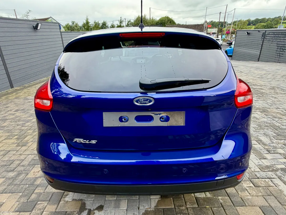 Ford Focus Hatchback, Diesel, 2017, Blue