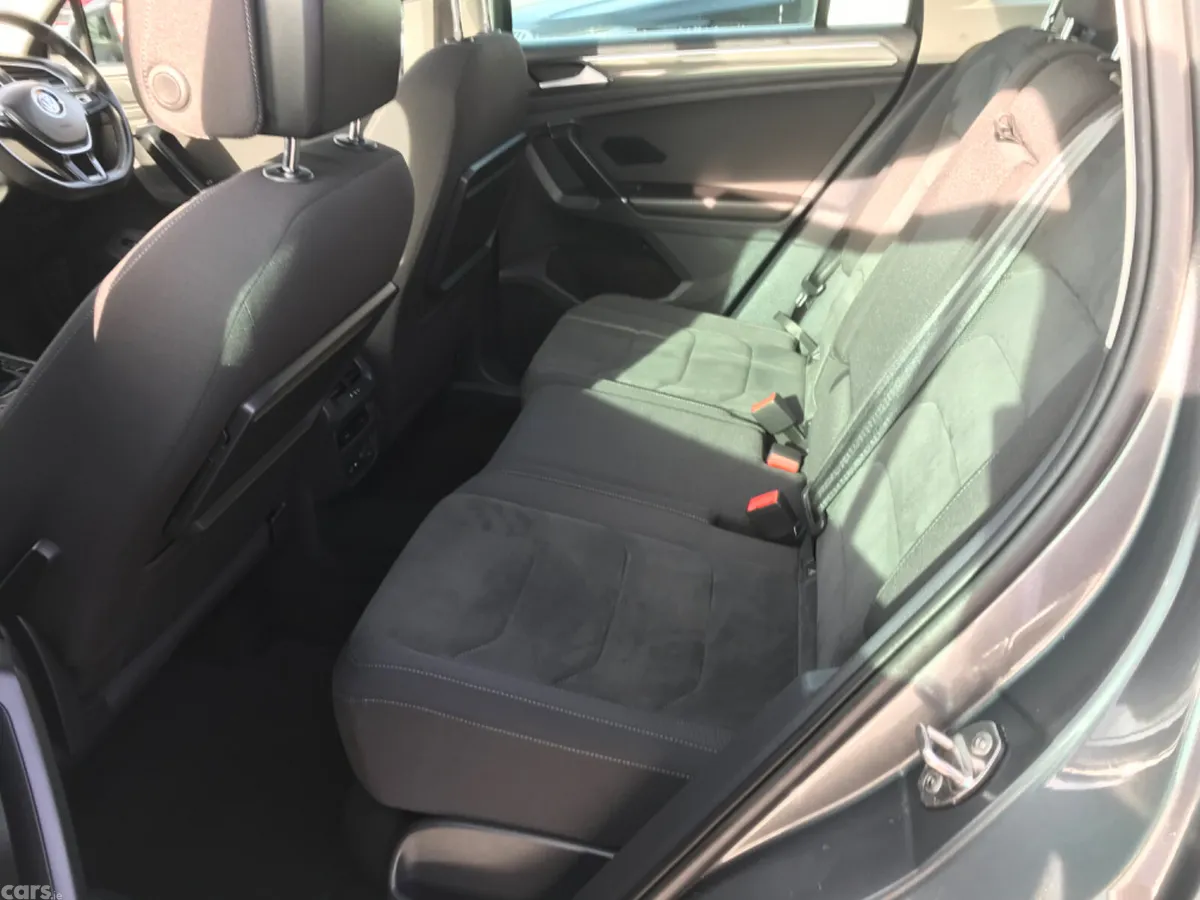 Volkswagen Tiguan SUV, Diesel, 2018, Grey