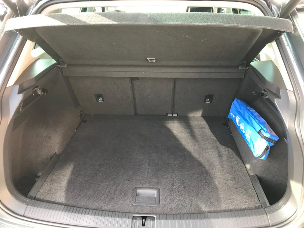 Volkswagen Tiguan SUV, Diesel, 2018, Grey