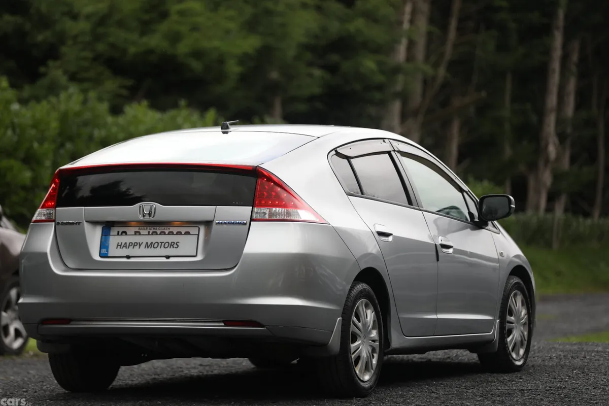 Honda Insight Saloon, Petrol Hybrid, 2010, Silver