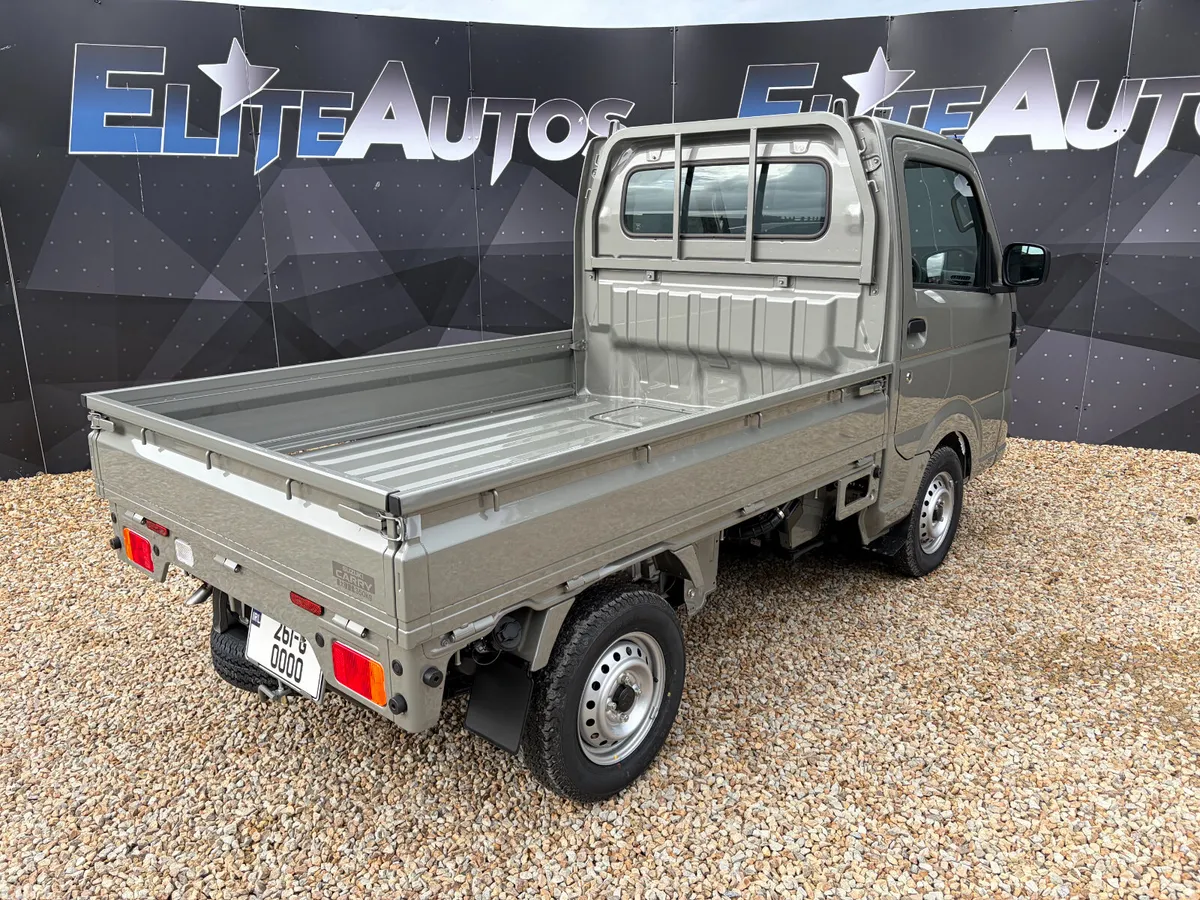 Suzuki Carry MPV, Petrol, 2026, Grey