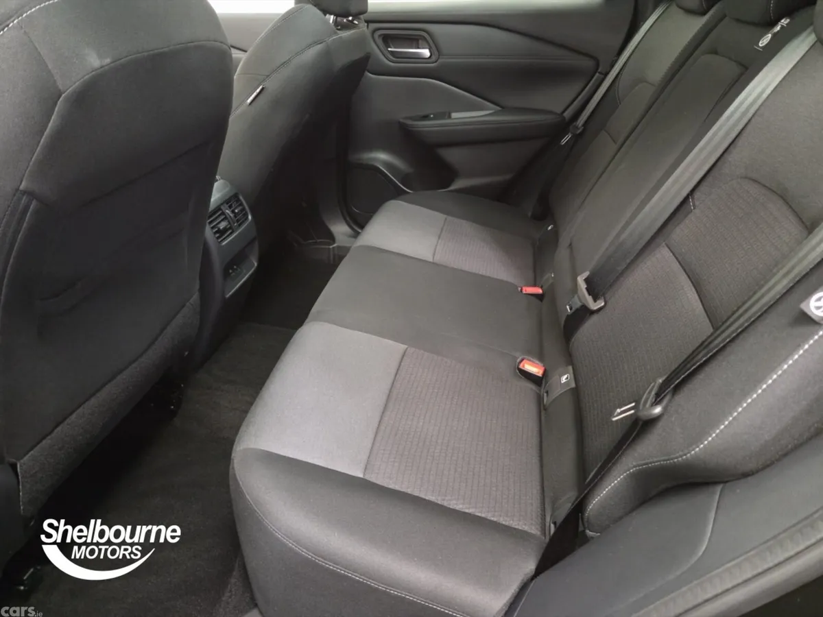Nissan Qashqai Hatchback, Petrol, 2023, Black