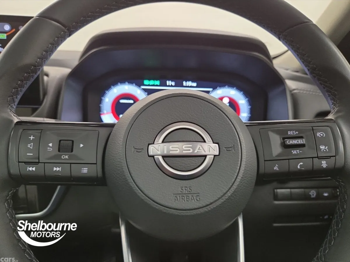 Nissan Qashqai Hatchback, Petrol, 2023, Black