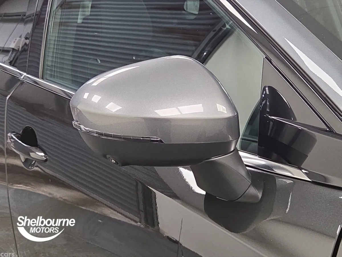 Nissan Qashqai Hatchback, Petrol, 2023, Black