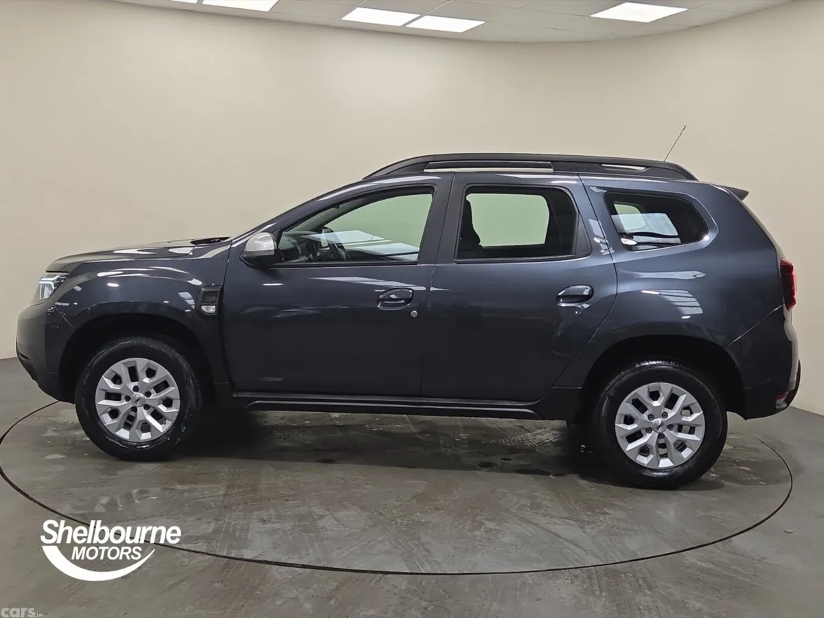 Dacia Duster Estate, Petrol, 2023, Grey