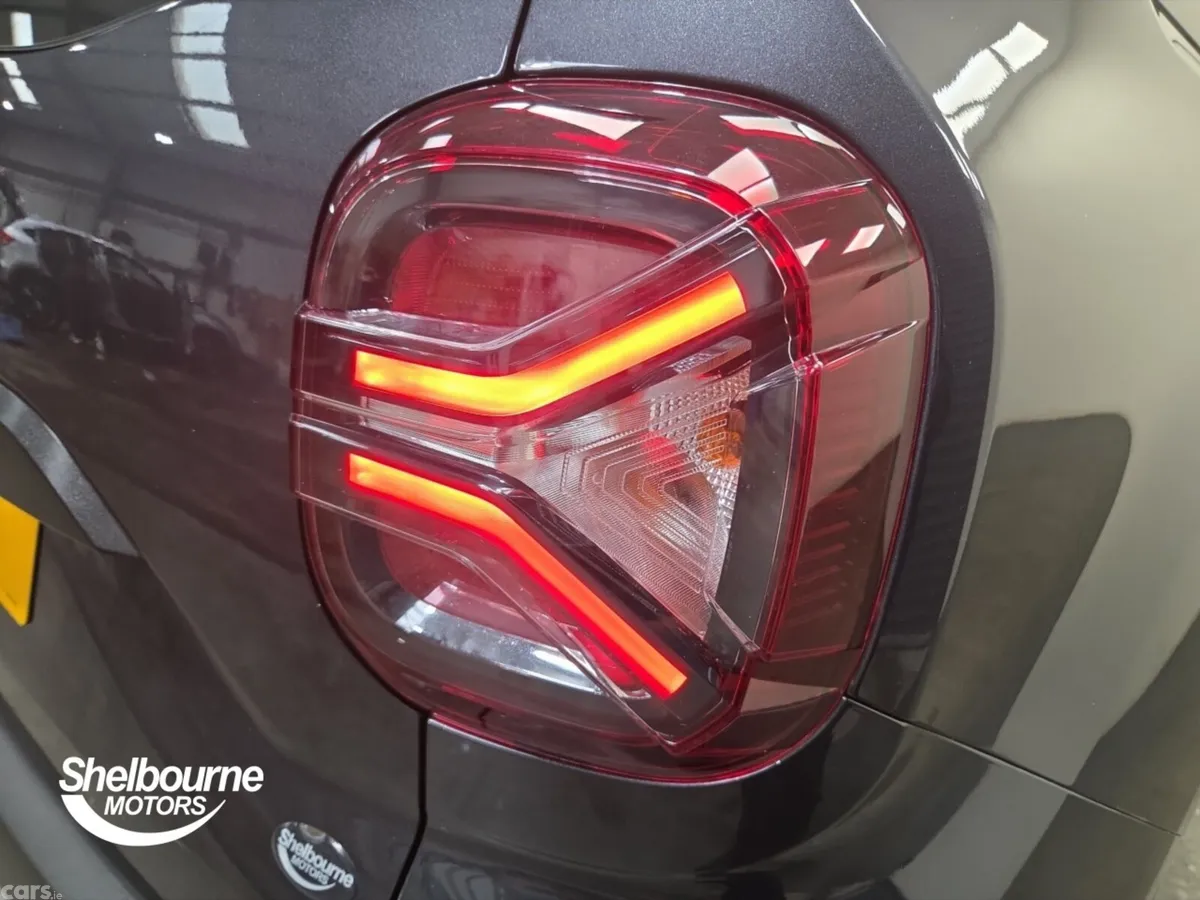 Dacia Duster Estate, Petrol, 2023, Grey