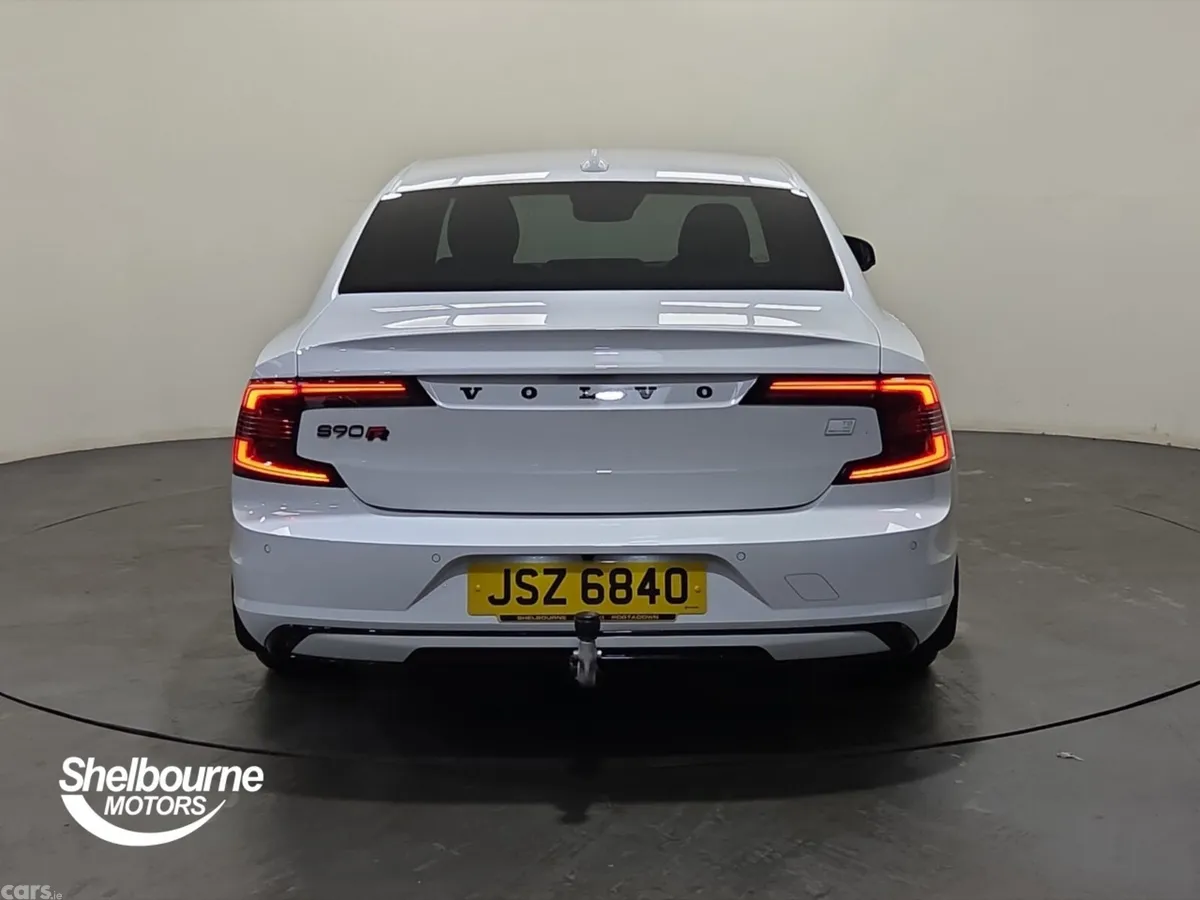 Volvo S90 Saloon, Petrol Hybrid, 2021, White