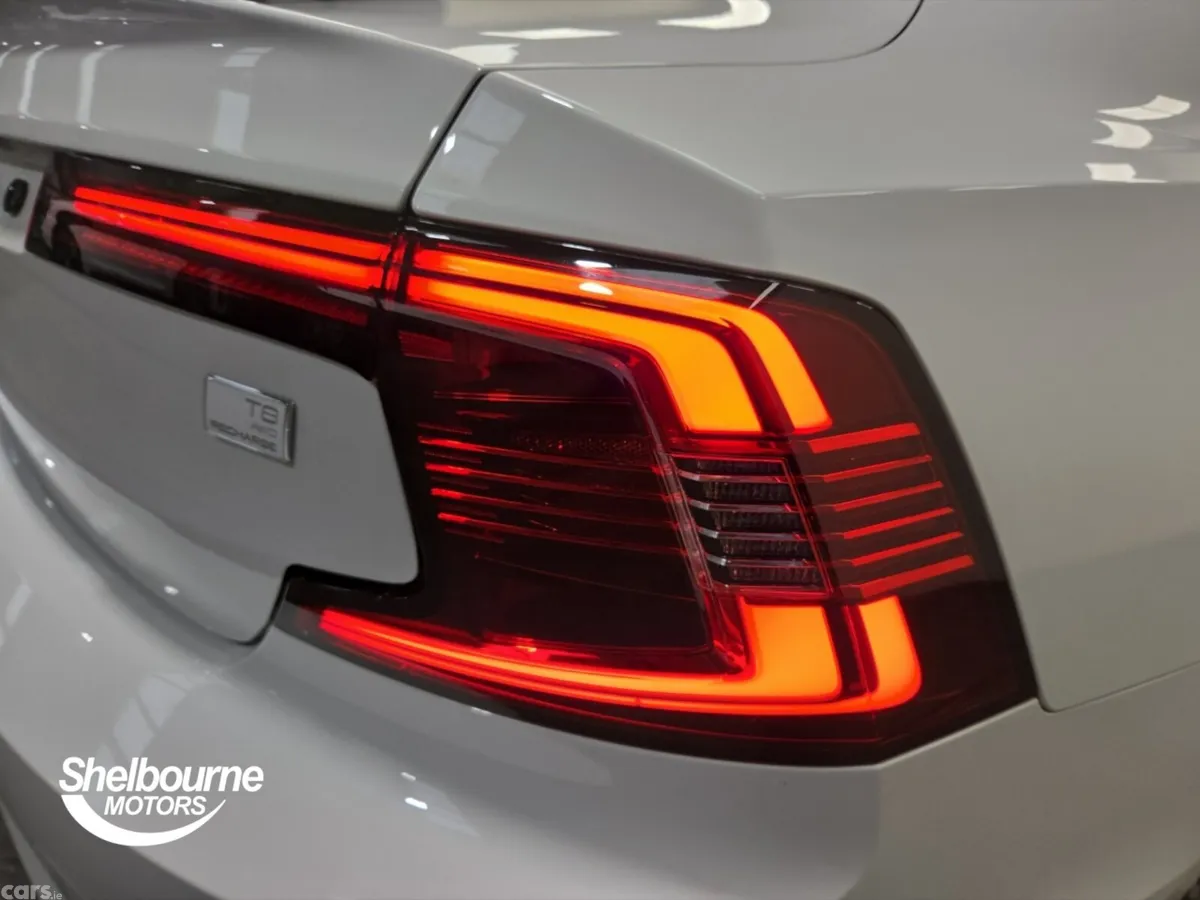 Volvo S90 Saloon, Petrol Hybrid, 2021, White