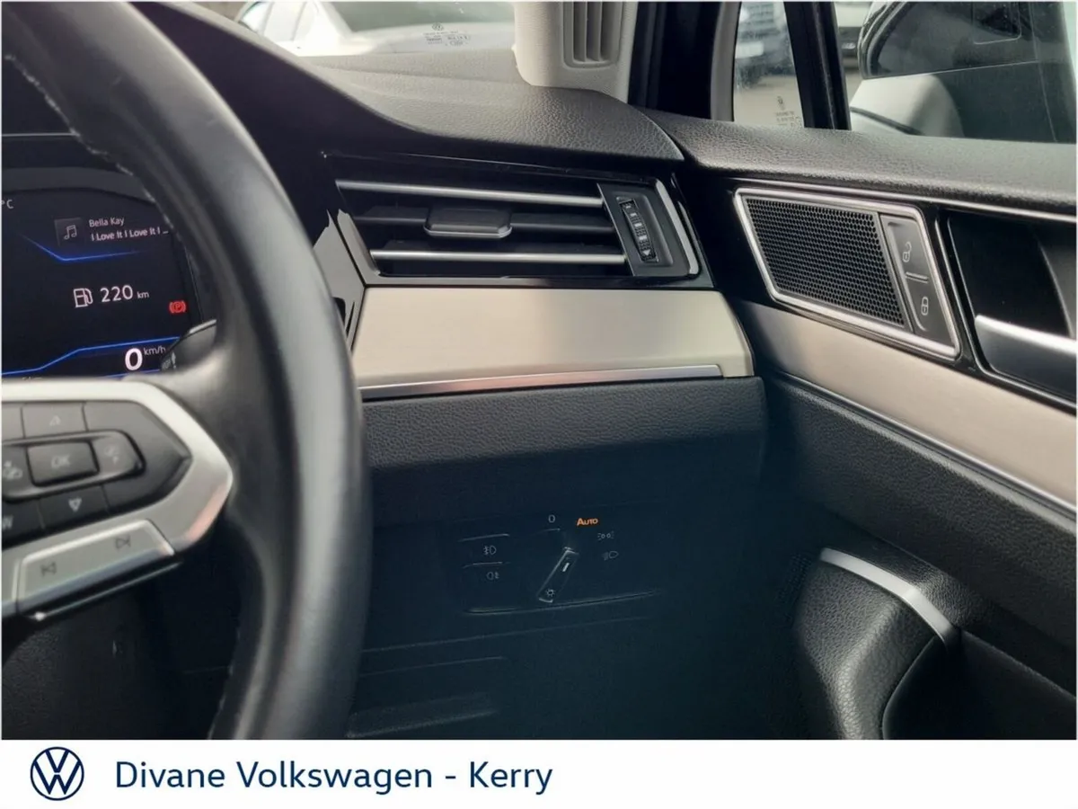 Volkswagen Passat Saloon, Diesel, 2020, Black