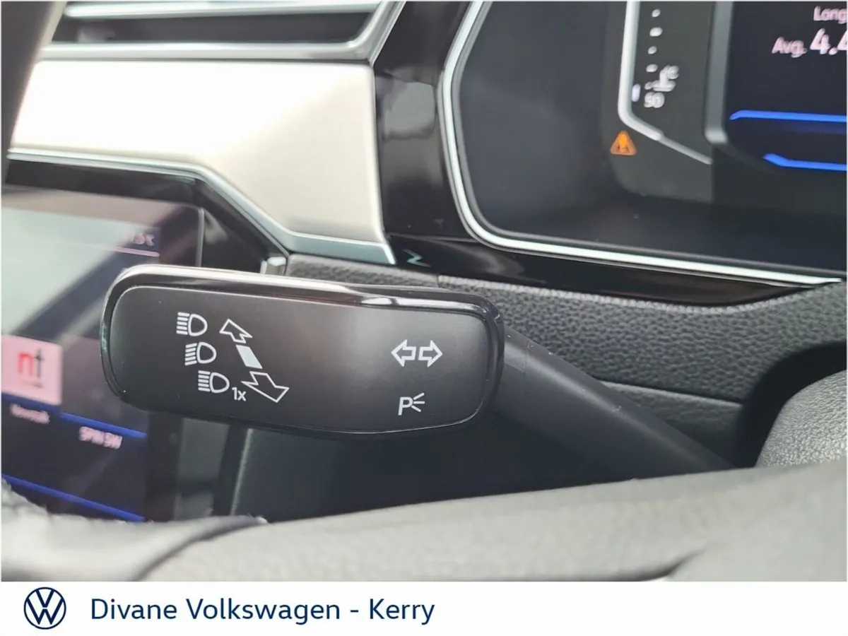 Volkswagen Passat Saloon, Diesel, 2020, Black