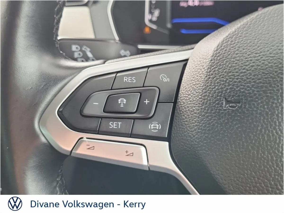 Volkswagen Passat Saloon, Diesel, 2020, Black