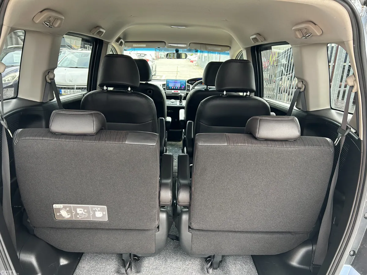Honda Freed MPV, Petrol Hybrid, 2016, Blue