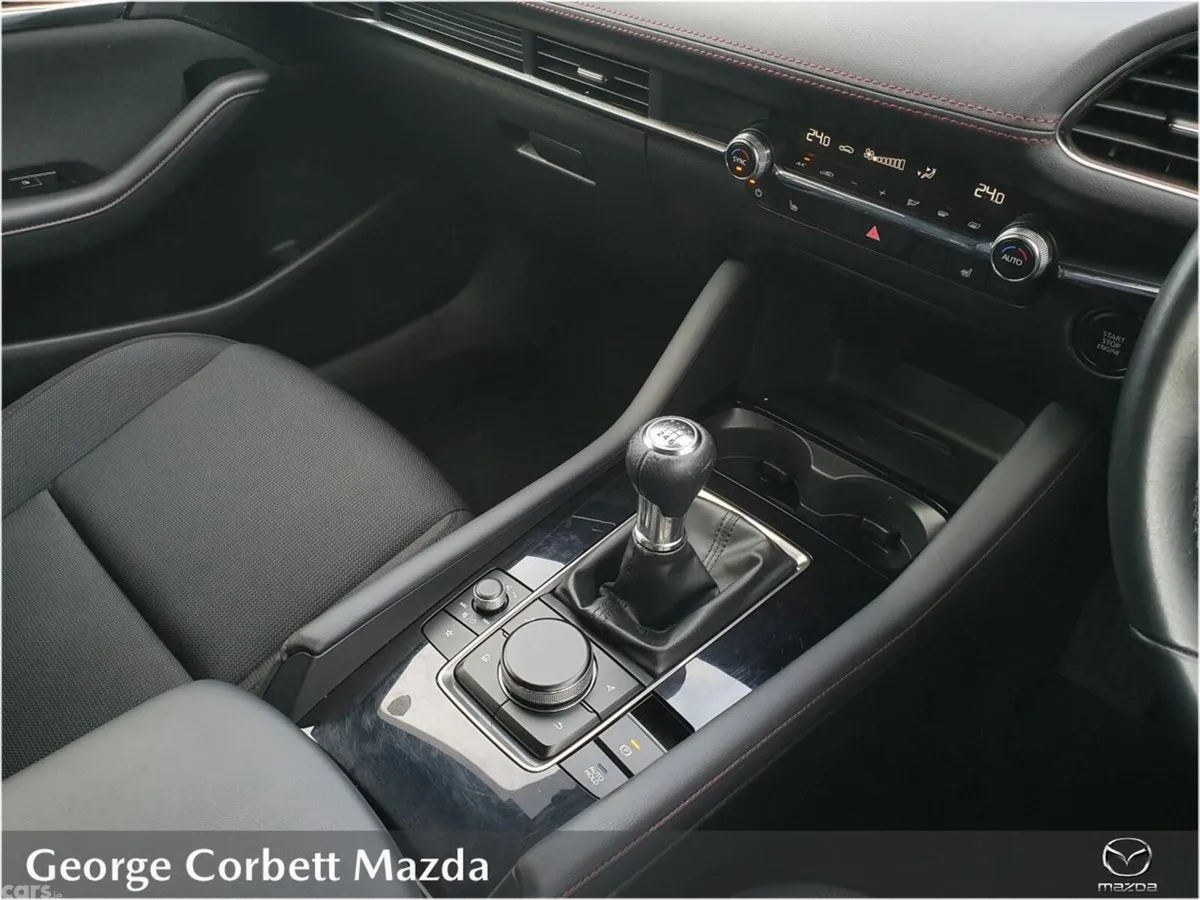 Mazda Mazda3 Hatchback, Petrol, 2024, Blue