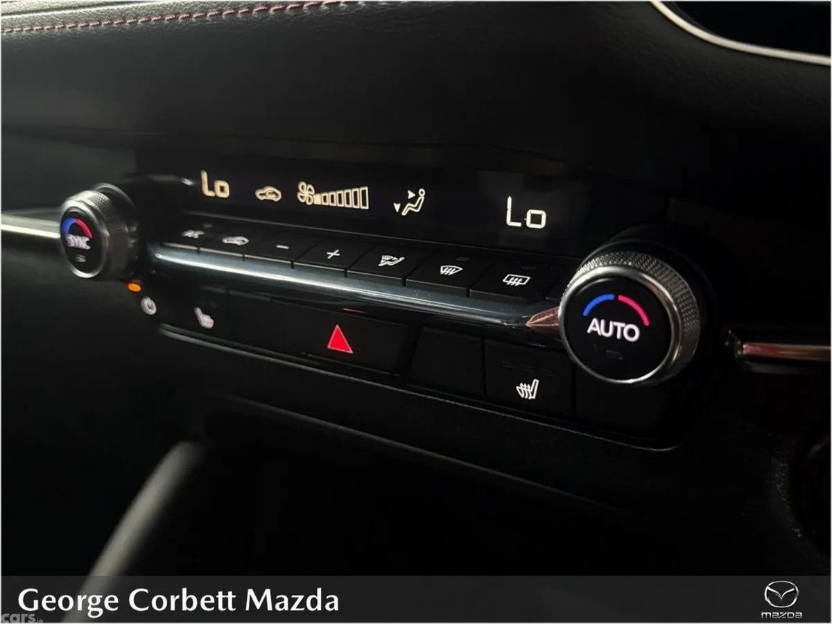 Mazda Mazda3 Hatchback, Petrol, 2024, Blue