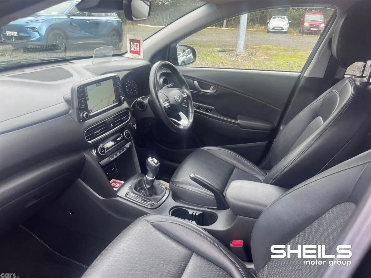 Hyundai KONA Hatchback, Petrol, 2019, Black