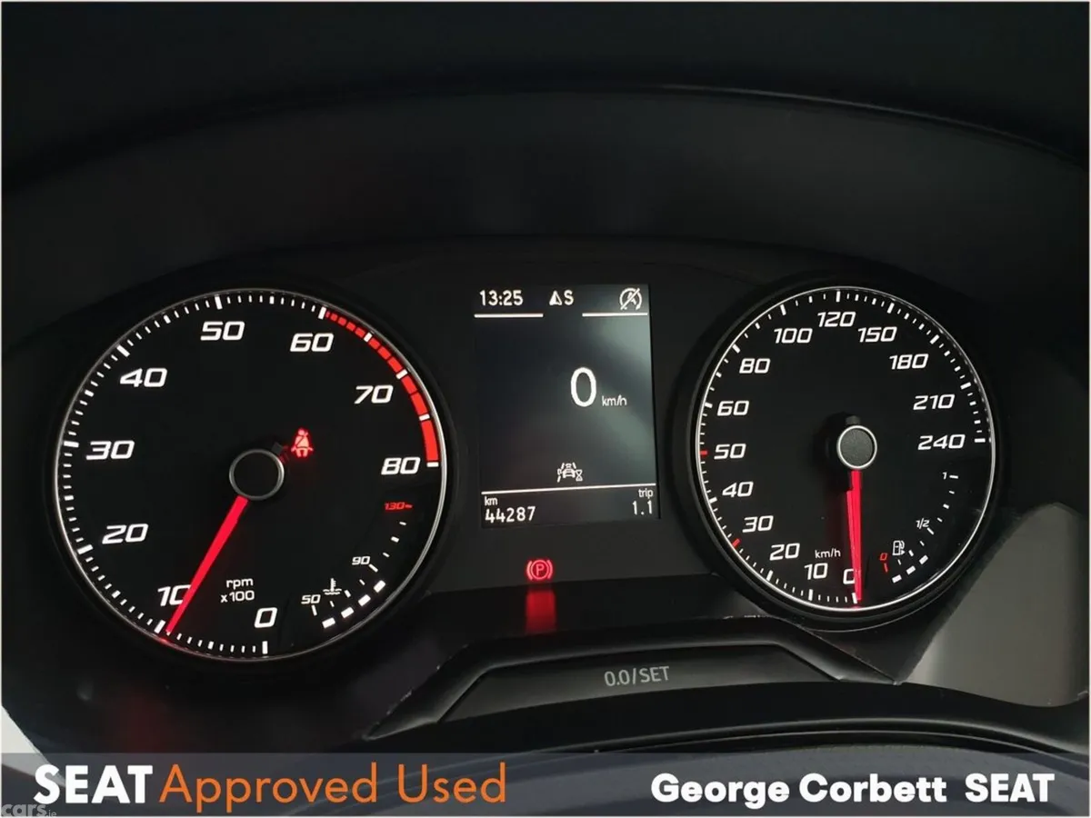 SEAT Arona SUV, Petrol, 2023, Grey