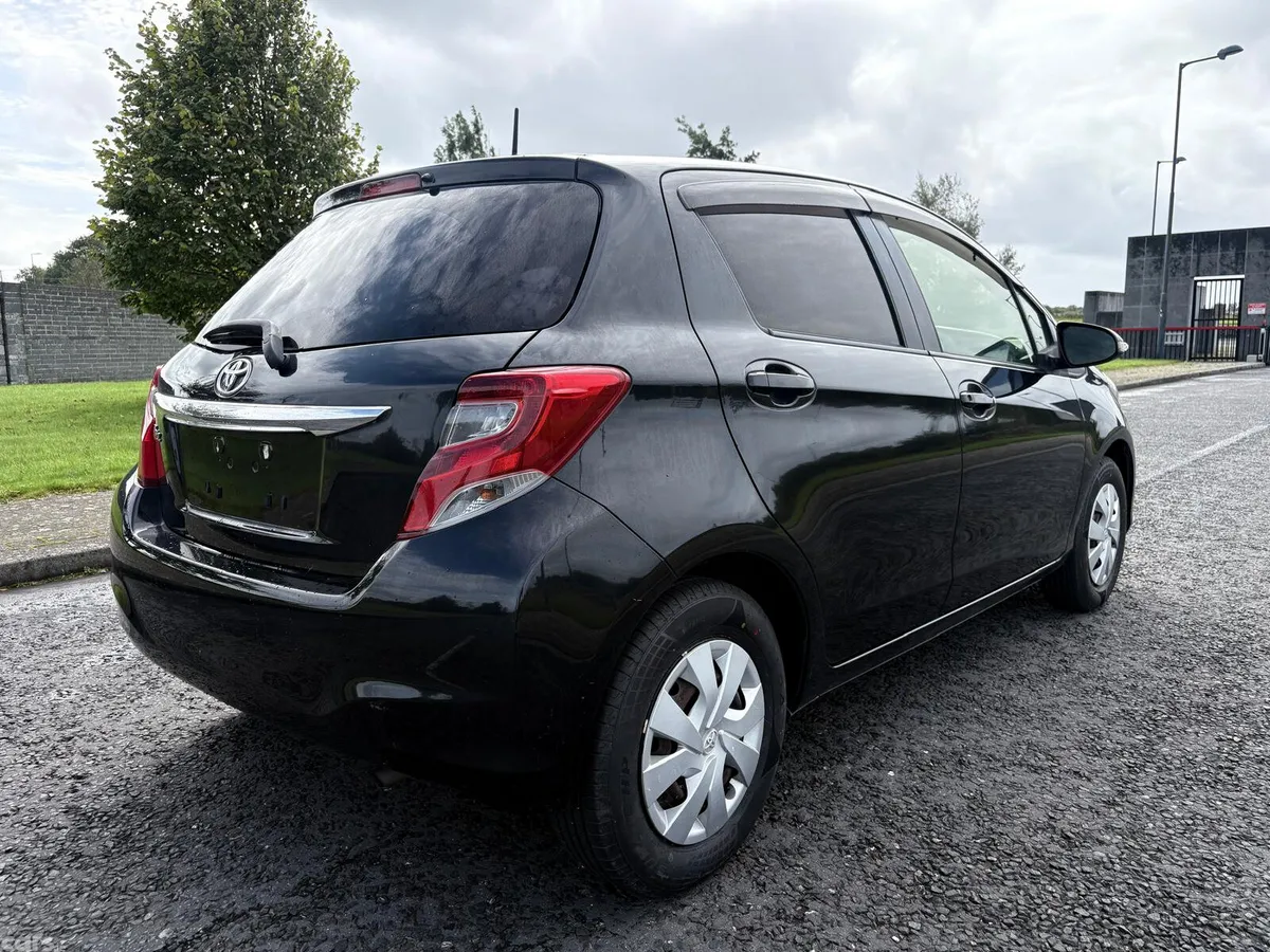 Toyota Vitz Hatchback, Petrol, 2015, Black