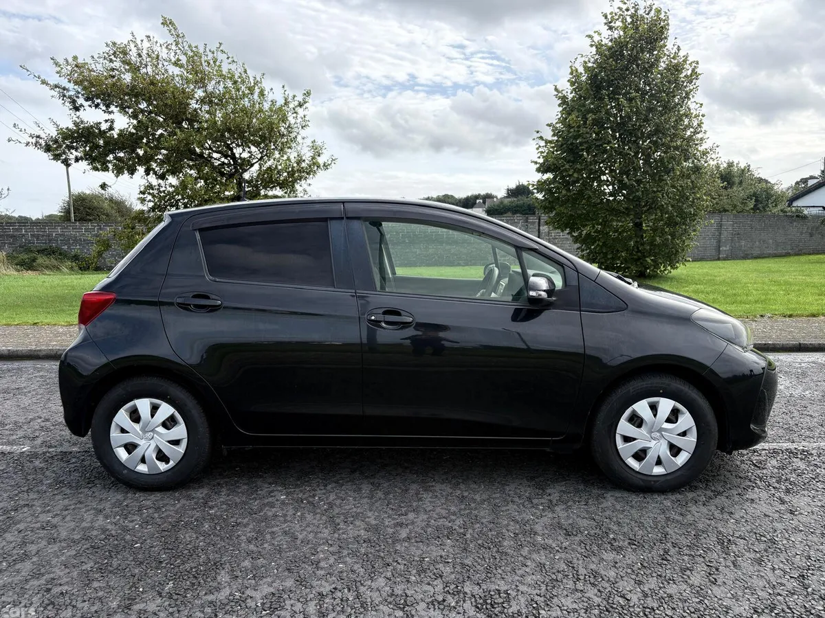 Toyota Vitz Hatchback, Petrol, 2015, Black