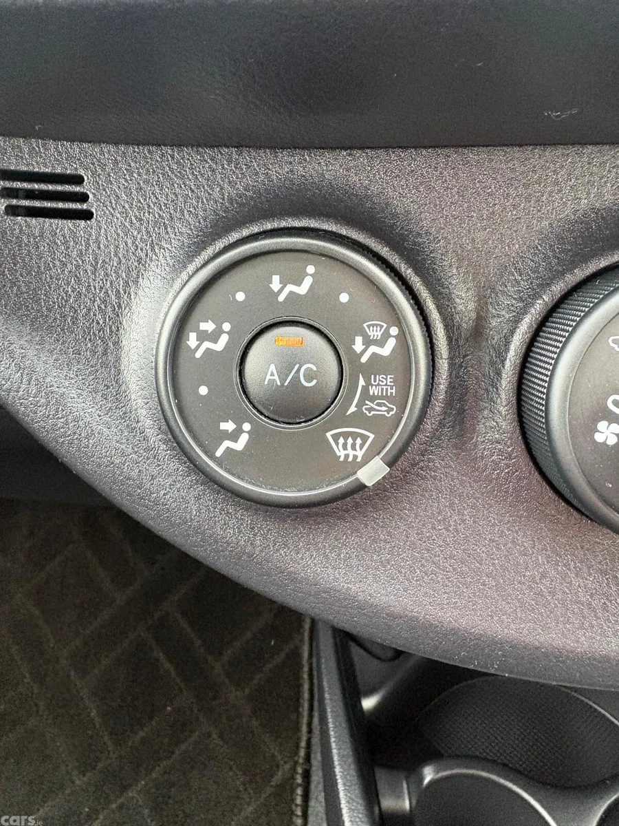 Toyota Vitz Hatchback, Petrol, 2015, Black