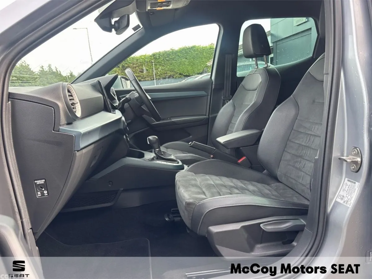 SEAT Arona SUV, Petrol, 2023, Silver