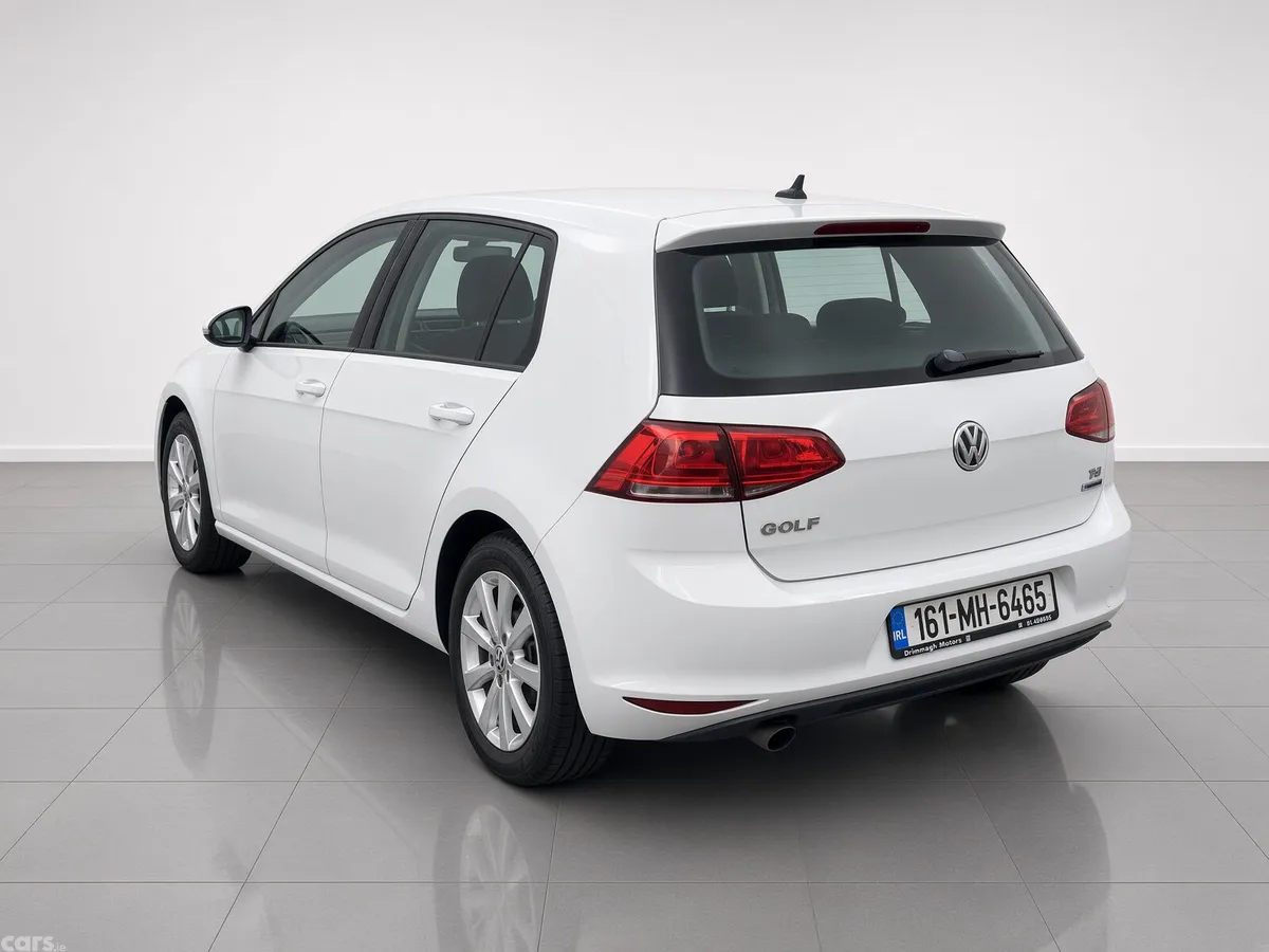 Volkswagen Golf Hatchback, Petrol, 2016, White