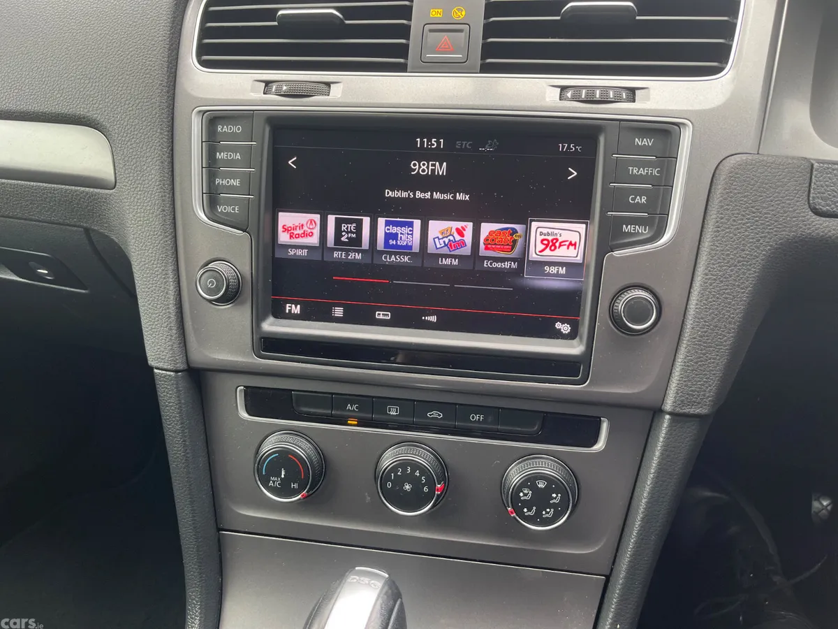 Volkswagen Golf Hatchback, Petrol, 2016, White