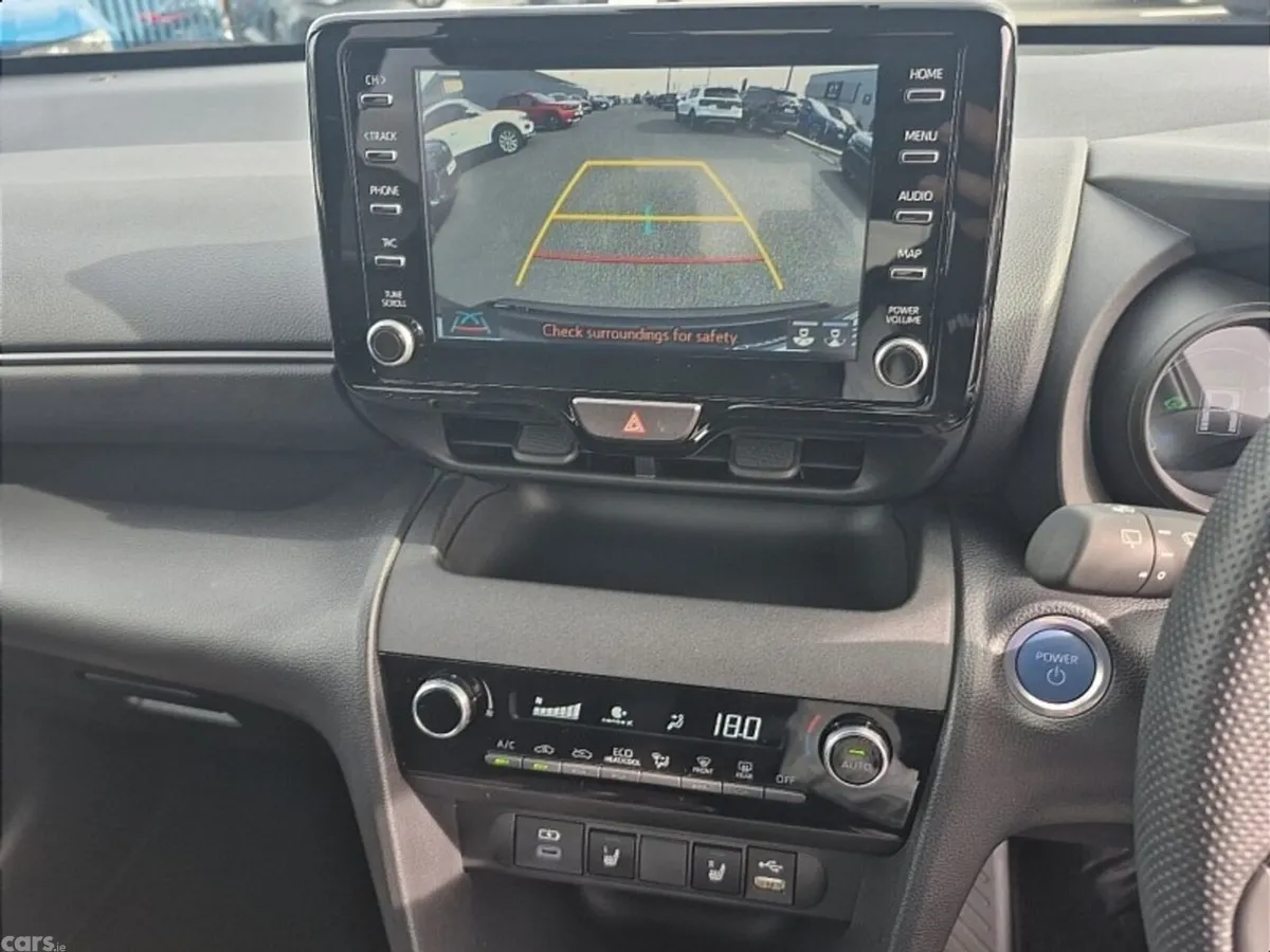 Toyota Yaris Cross SUV, Petrol Hybrid, 2023, Black