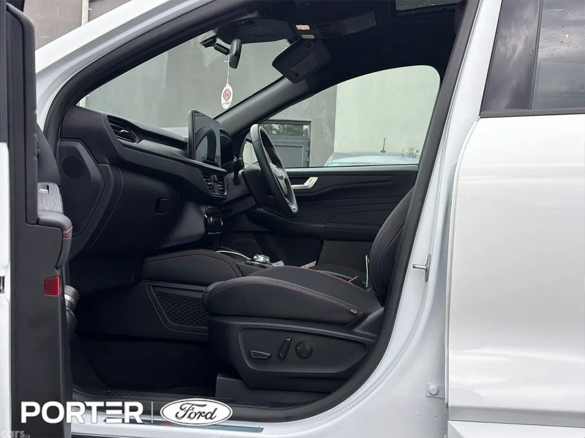 Ford Kuga SUV, Petrol Plug-in Hybrid, 2025, White