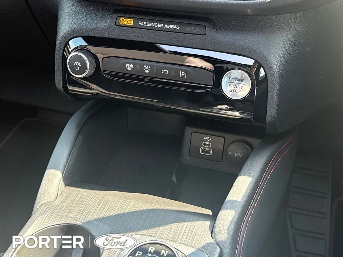 Ford Kuga SUV, Petrol Plug-in Hybrid, 2025, White