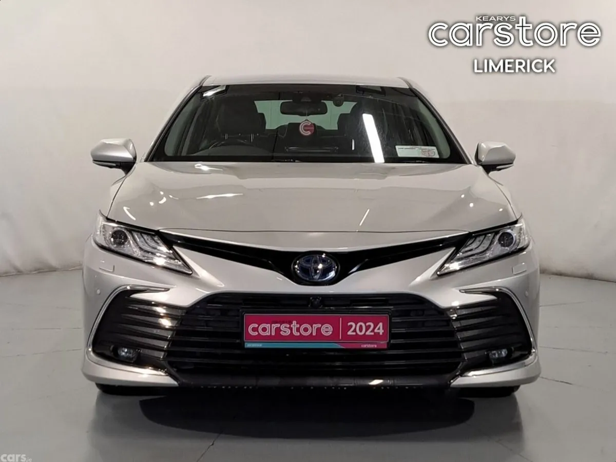 Toyota Camry Saloon, Petrol Hybrid, 2024, Grey