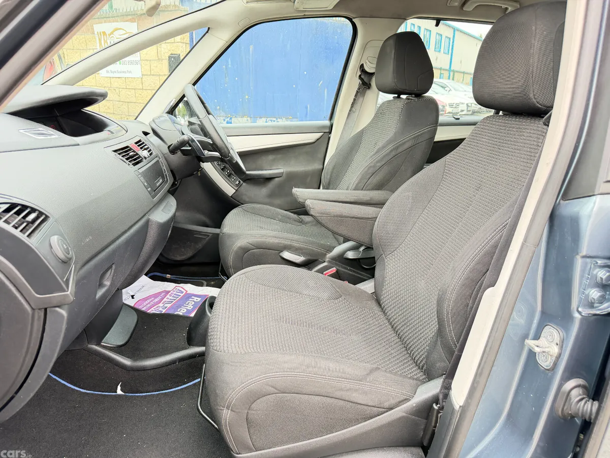 Citroen Grand C4 Picasso Hatchback, Diesel, 2010, Grey