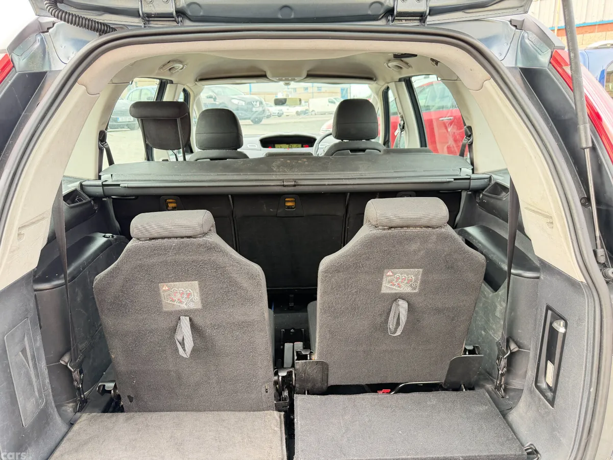 Citroen Grand C4 Picasso Hatchback, Diesel, 2010, Grey