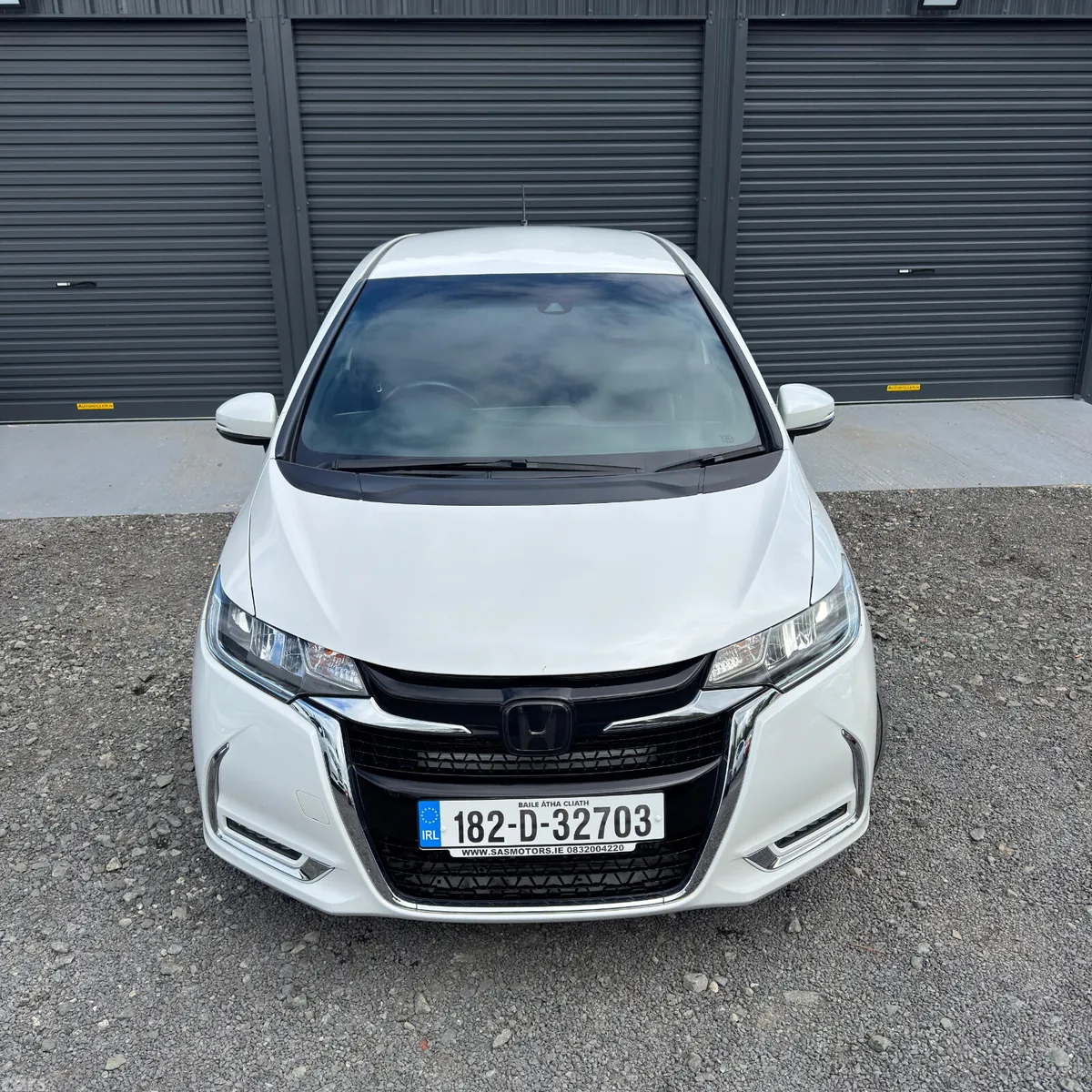 Honda Fit Hatchback, Petrol Hybrid, 2018, White