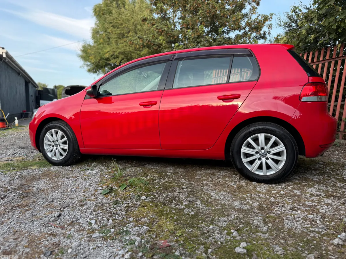 Volkswagen Golf Hatchback, Petrol, 2013, Red