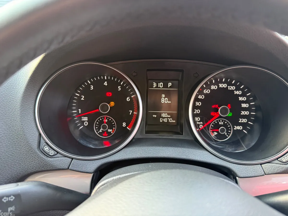 Volkswagen Golf Hatchback, Petrol, 2013, Red