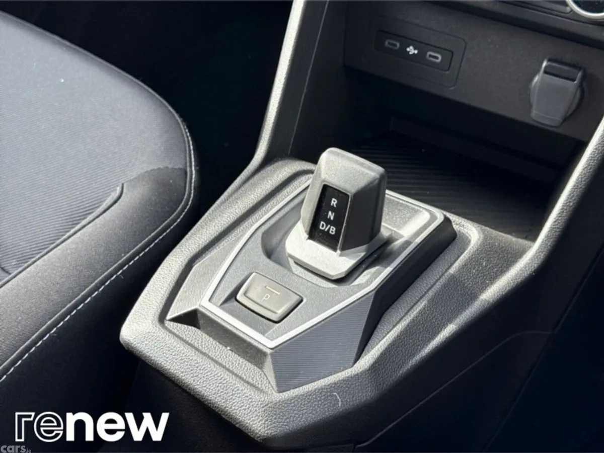 Dacia Jogger MPV, Petrol Hybrid, 2026, Grey
