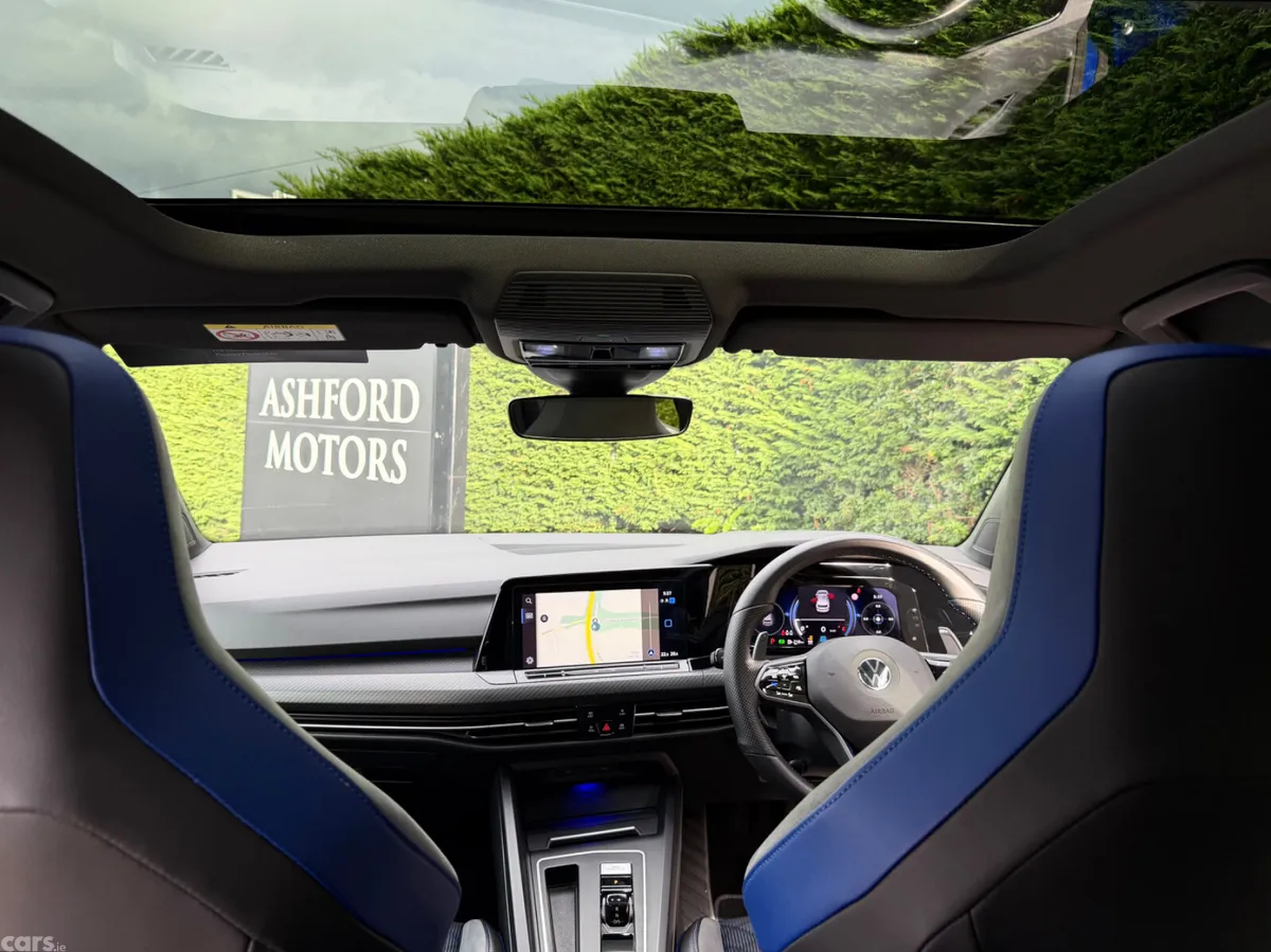 Volkswagen Golf Hatchback, Petrol, 2021, Blue