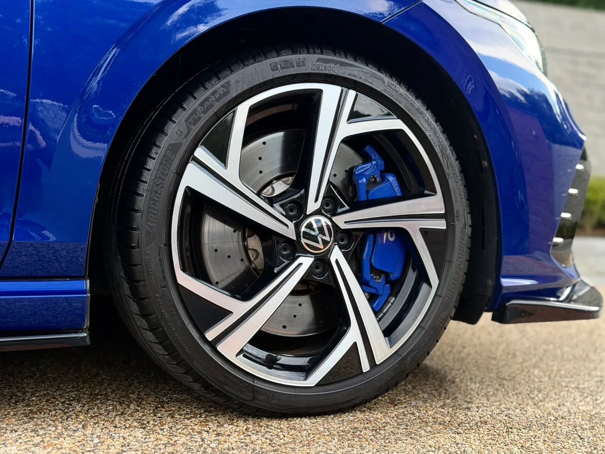 Volkswagen Golf Hatchback, Petrol, 2021, Blue