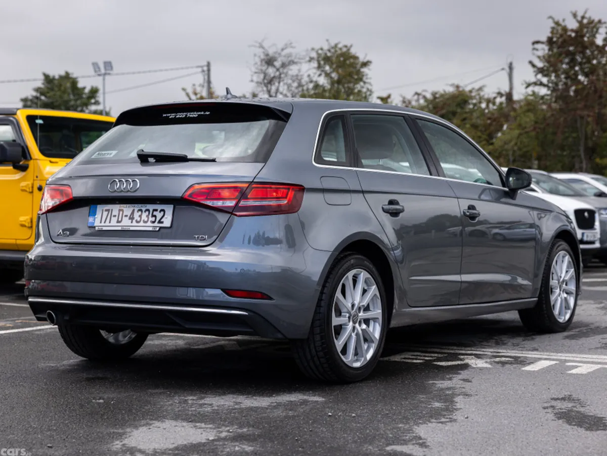 Audi A3 Hatchback, Diesel, 2017, Grey
