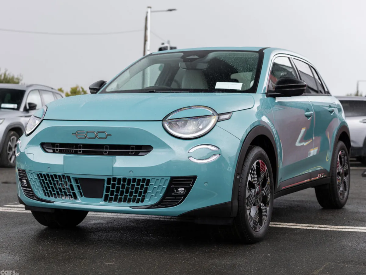 Fiat 600 SUV, Petrol Hybrid, 2026, Blue