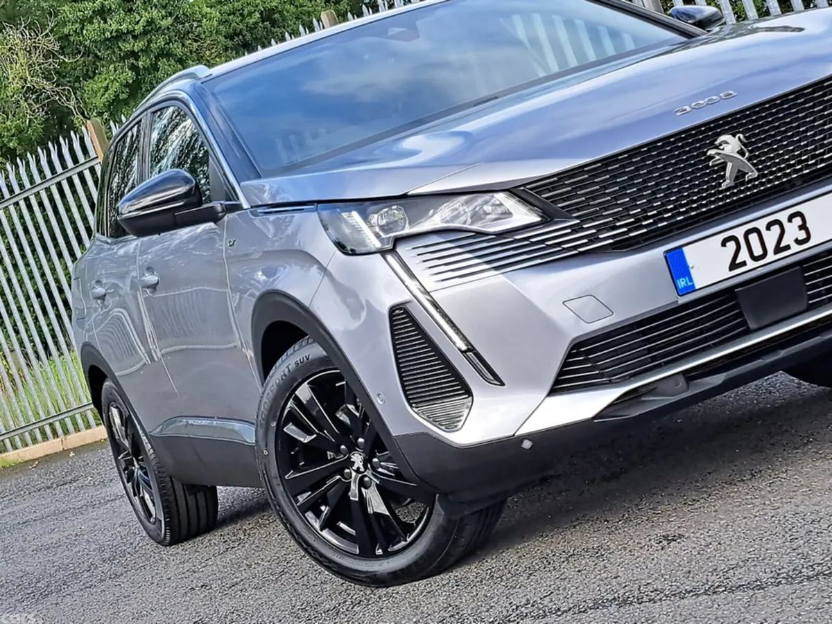 Peugeot 3008 SUV, Diesel, 2023, Grey