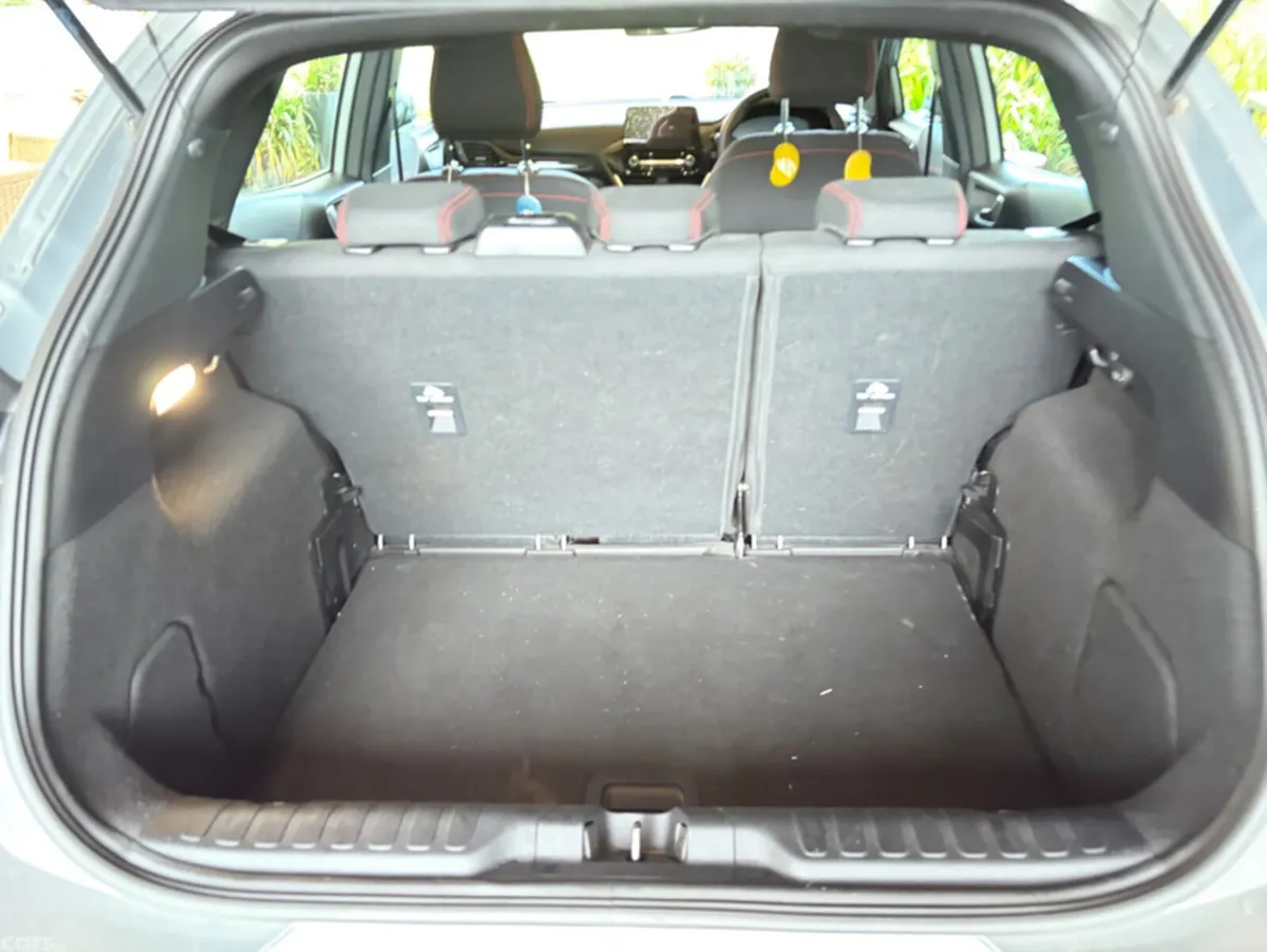 Ford Puma Hatchback, Petrol Hybrid, 2023, Silver