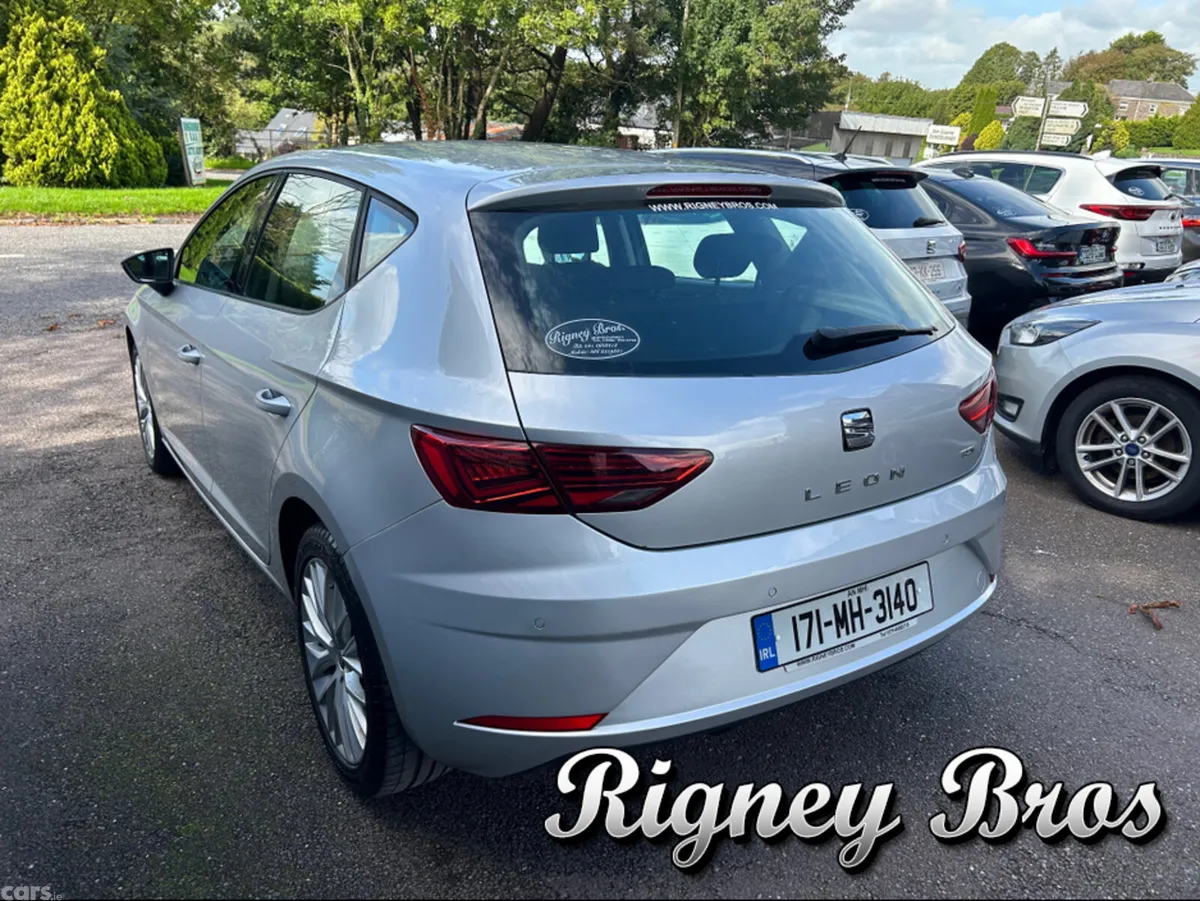 SEAT Leon Hatchback, Diesel, 2017, Grey