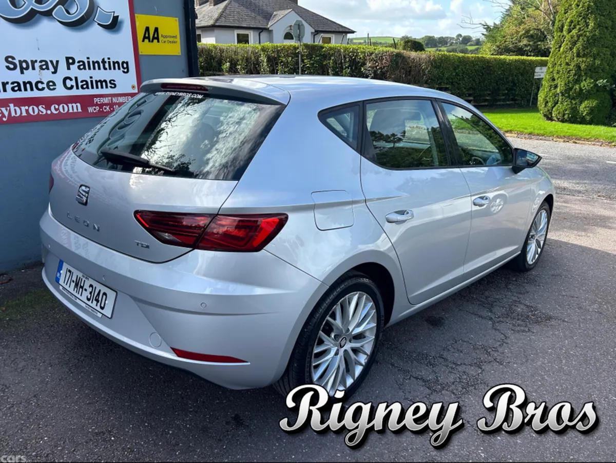 SEAT Leon Hatchback, Diesel, 2017, Grey